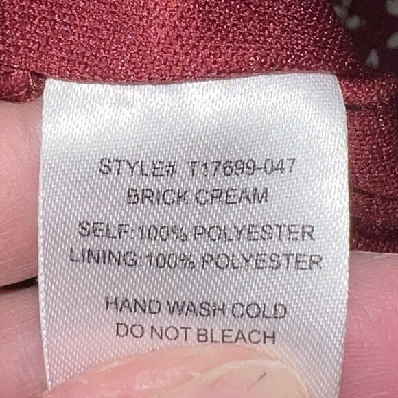 Lush Long Sleeve V-Neck Cropped Blouse - Brick Red Cream Floral Ruffled Size XXL - Picture 9 of 10